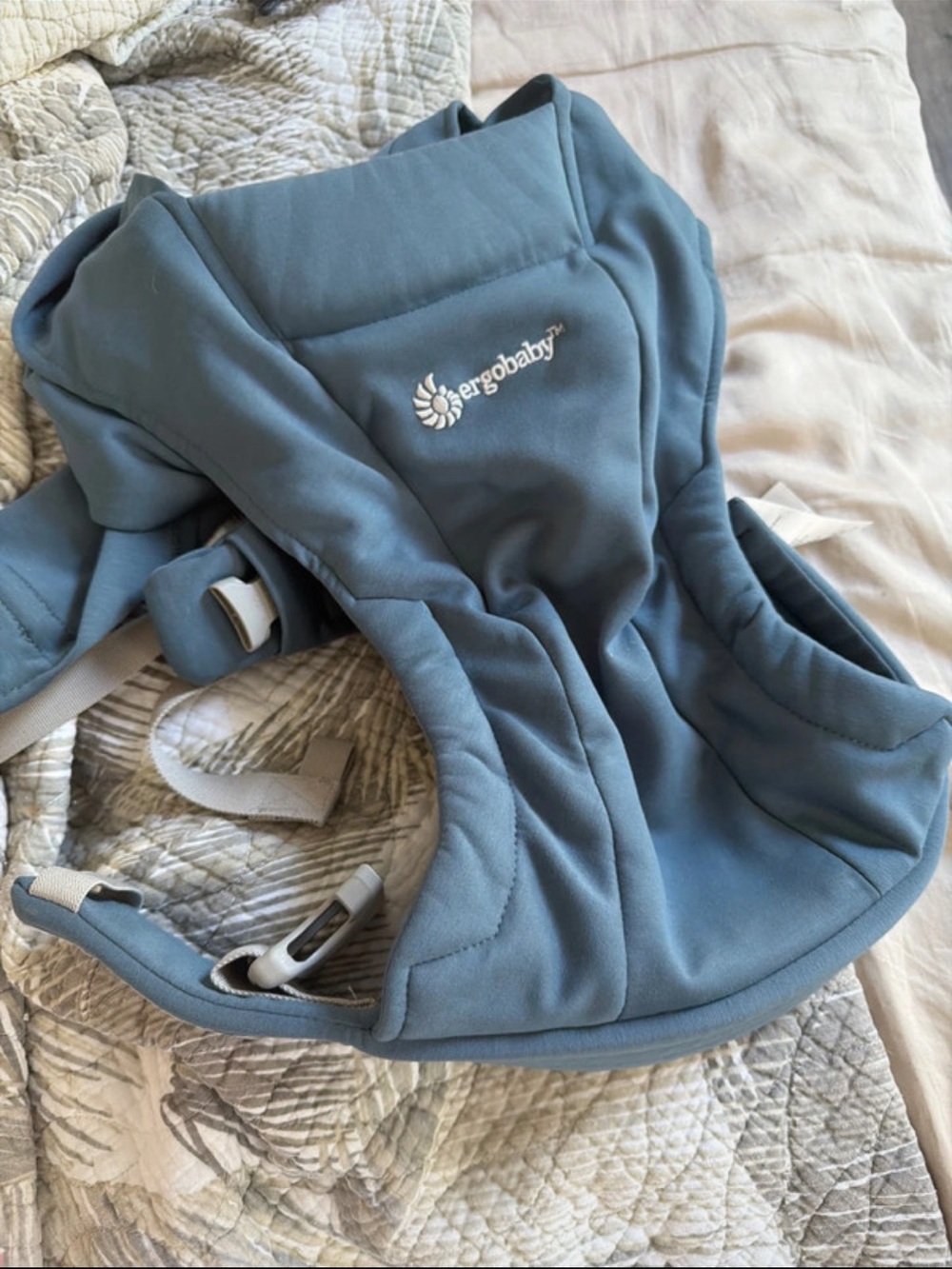 Ergobaby Embrace